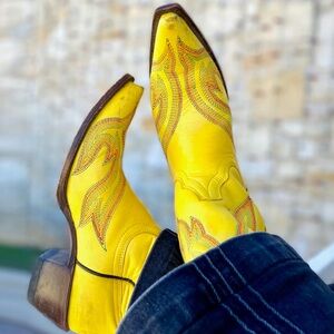 Planet Cowboy Psychedelic Yellow Western Cowboy Boots with Multicolor Stitching